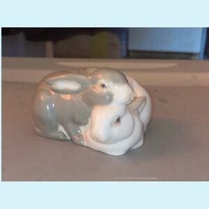 Vintage LLADRO Rabbit Couple Blue Gray White 1960s
Retired